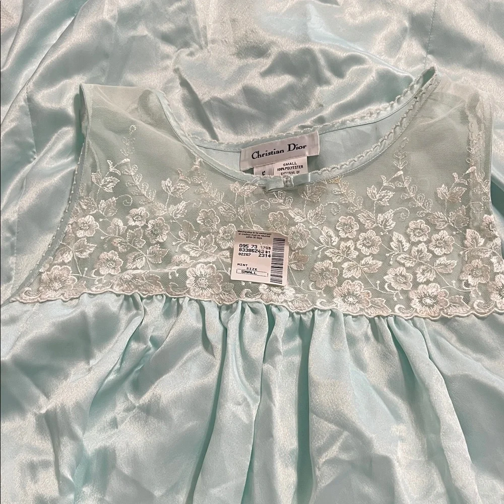 CHRISTIAN DIOR x SAKS FIFTH AVENUE x VINTAGE Satin lace night gown in aqua teal - Picture 11 of 11